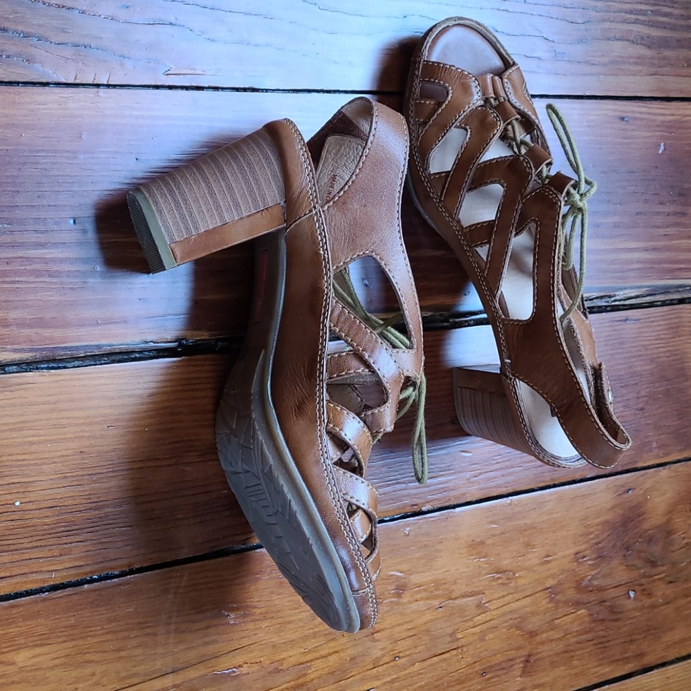 Pikolinos Java Sandals - image 2